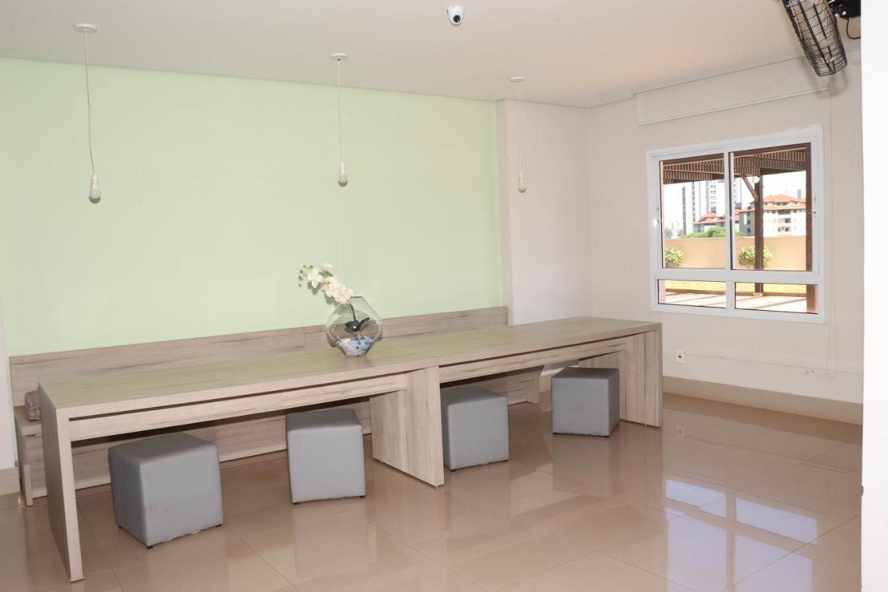 Ferienwohnung Flat Com Wifi, Piscina, Split E Estacionamento Ribeirão Preto Exterior foto